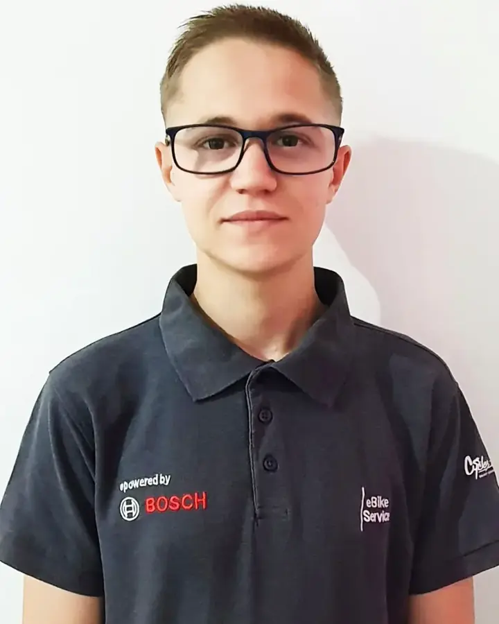 Antonin, conseiller technique et mécanicien chez Cycles Sports